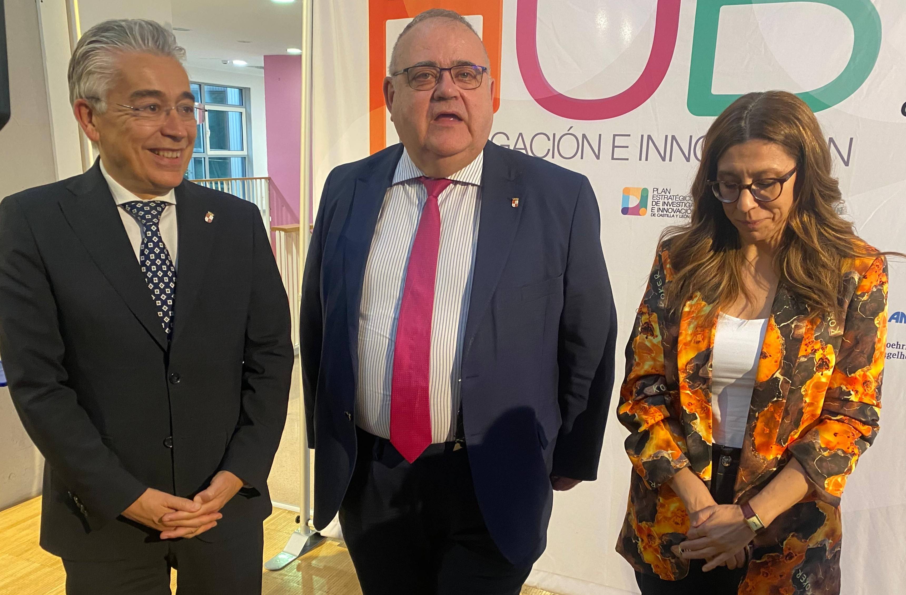 ROBERTO SAIZ ALEJANDRO VAZQUEZ